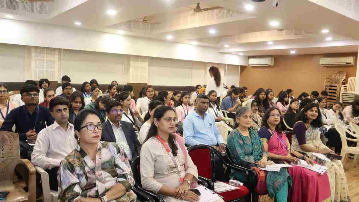 Vision 360 Symposium Highlights Need to Bridge Ophthalmic Research and Patient Care in India